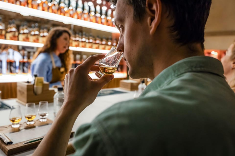 Buffalo Trace Distillery: Whiskey Tasting Experience - Check-in, timing, and the 45-minute flow