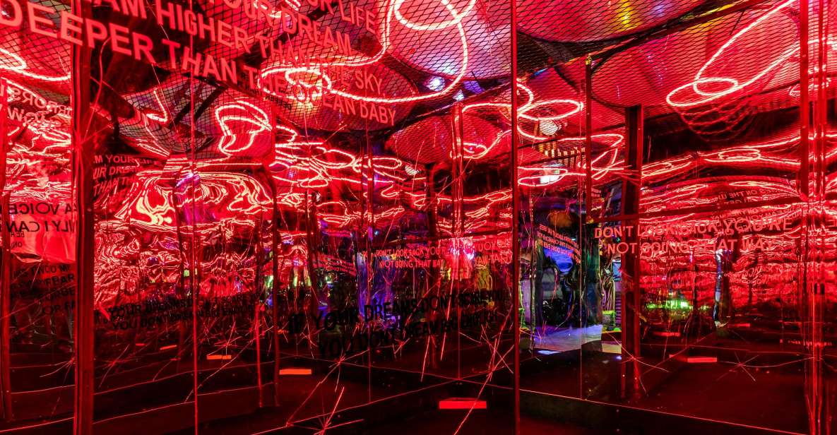 Camden: Junkyard Golf Club Tickets for 9 or 18 Holes - Four courses, four moods: Bozo, Dirk, Gary, Pablo