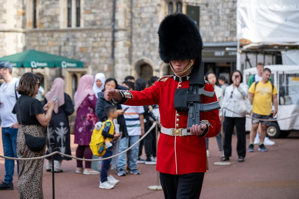 Changing of the Guard Experience in London - Who should book this walk, and who might prefer something else