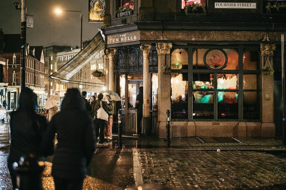 French Language : Original Jack the Ripper Tour - How the Ripperologist approach makes the case easier to follow