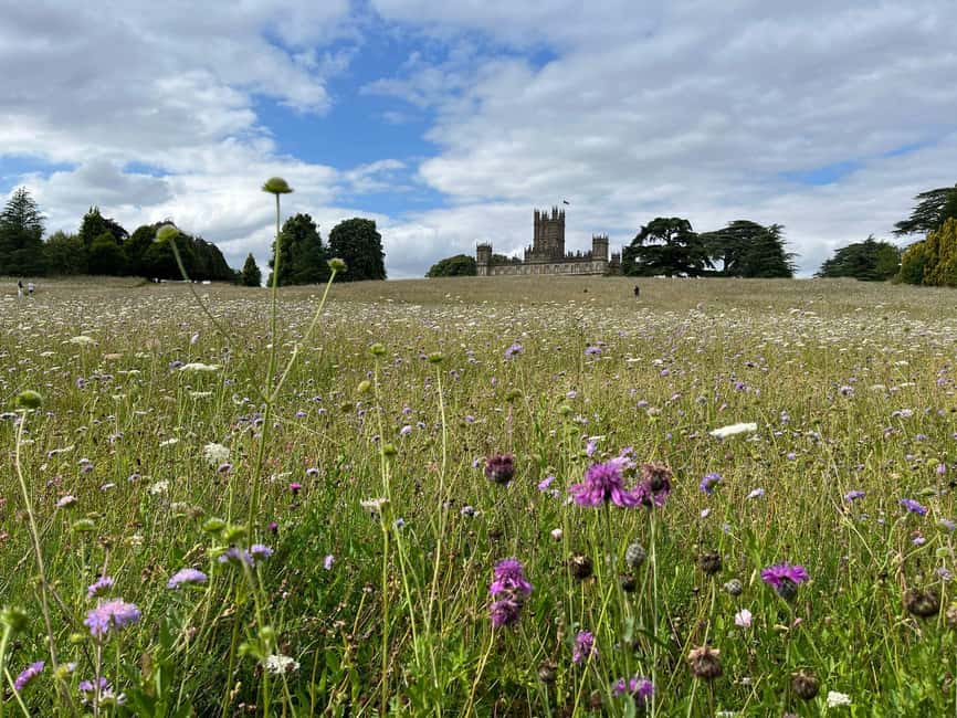 From London: Day Trip to Downton Abbey, Oxford and Bampton - Coach comfort and pacing: how the day stays doable