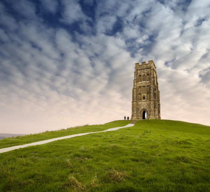 From London: Glastonbury and Cheddar Gorge Guided Day Trip - From London to Somerset: the coach ride that keeps you sane