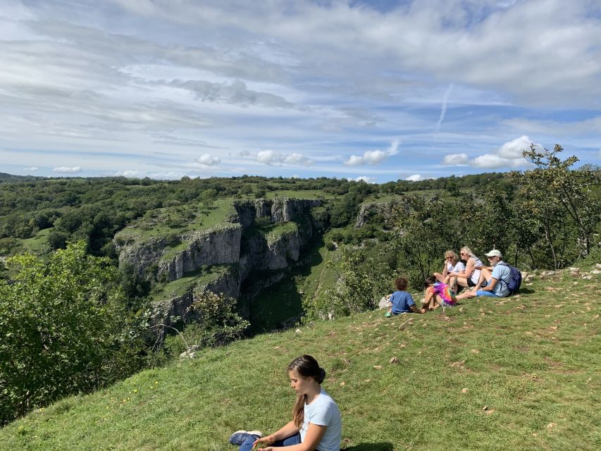 From London: Glastonbury and Cheddar Gorge Guided Day Trip - Glastonbury Tor and the Thorn: where legend meets the views