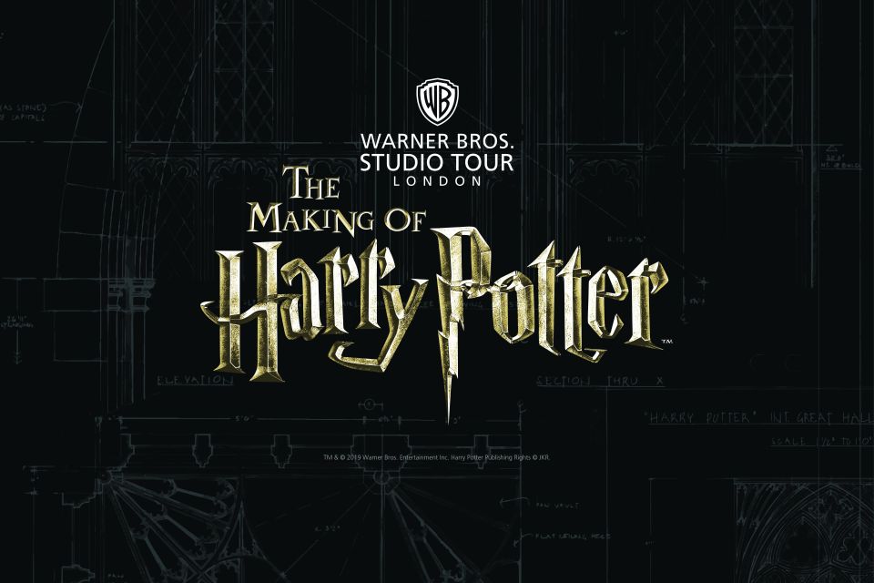 From London: Harry Potter Family Package with Transfers - Platform 9¾ and the Hogwarts Express photo moment