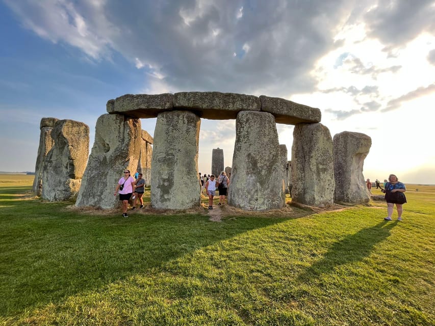 From London: Private Stonehenge Sunrise Viewing & Bath - Bath’s Georgian highlights: Royal Crescent, Circus, and the Avon views