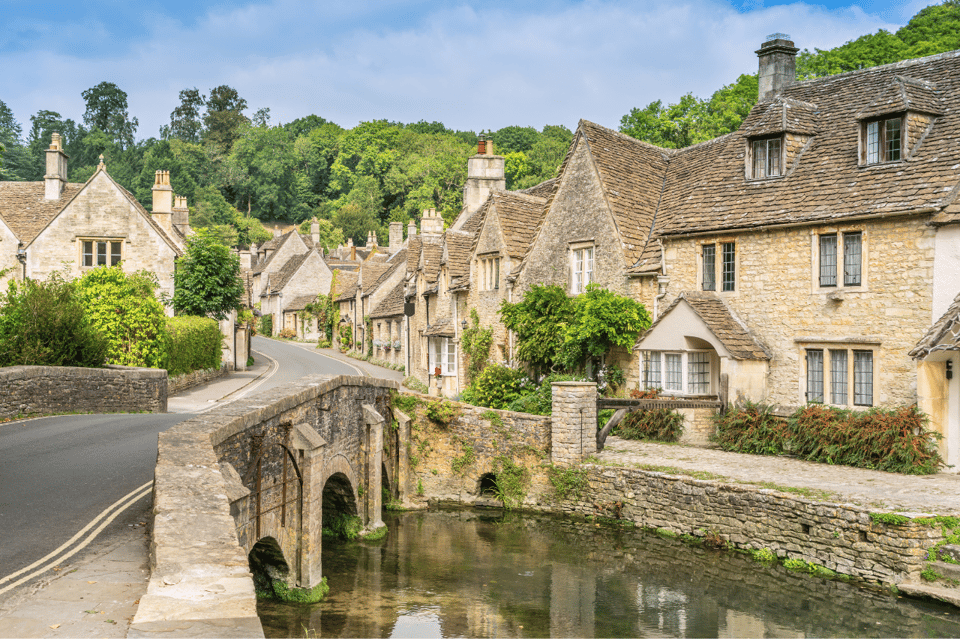 From London: Small Group Stonehenge, Bath & Cotswolds Tour - The Drive to Bath: Roman Spa Town Views With a Plan