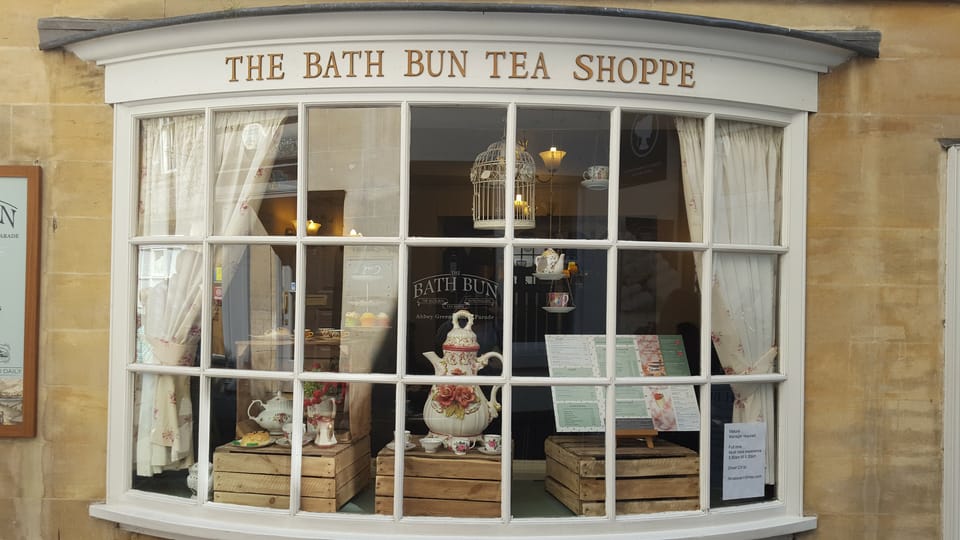 From London: Stonehenge and Bath Full-Day Tour with Guide - Optional Roman Baths Entry: When the Ticket Add-On Makes Sense