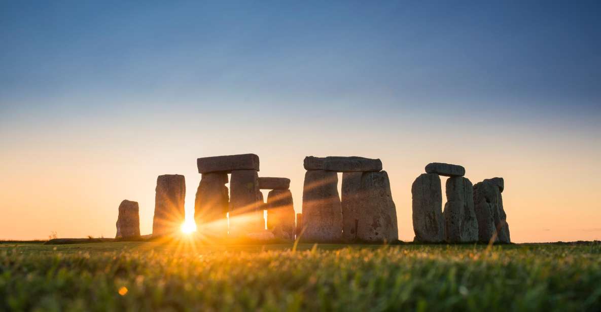 From London: Stonehenge, Windsor and Salisbury Guided Tour - Salisbury Cathedral and the Magna Carta Chapter House stop