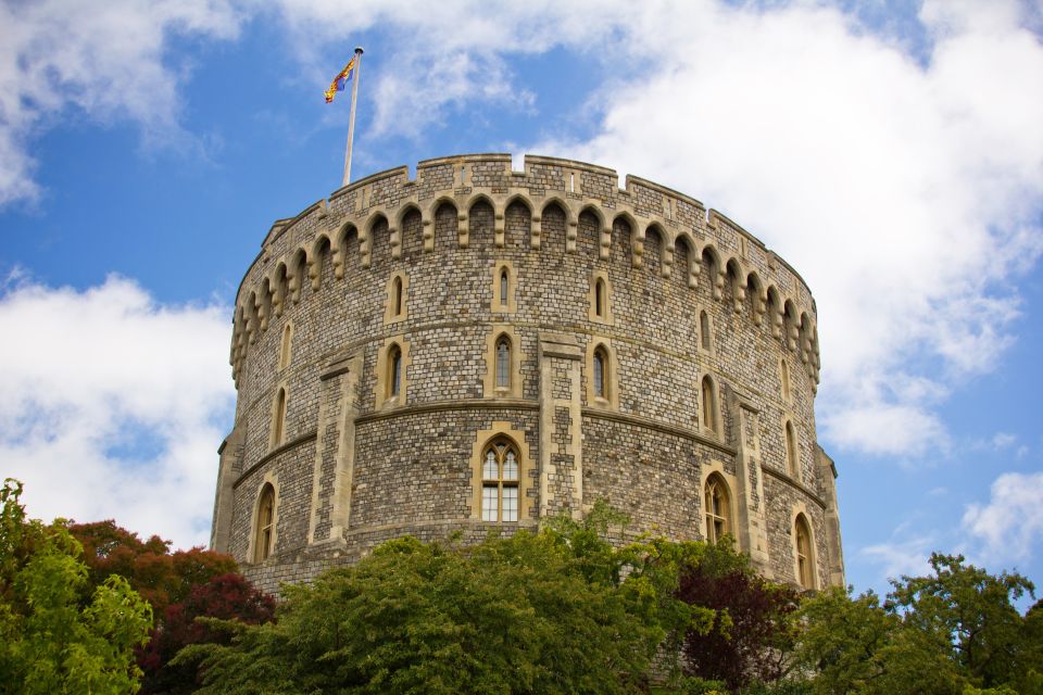 From London: Windsor, Stonehenge, & Salisbury Cathedral Trip - Windsor Castle and the Thames-side town you can actually enjoy