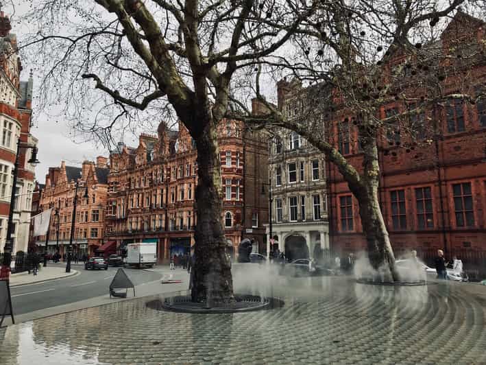 Ghosts and Legends of Mayfair Walking Tour - London - Why Mayfair’s Ghosts Feel Extra Credible