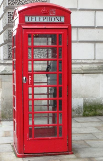 Harry Potter film locations Tour in London - A black cab ride built for Potter photos and quick street-changing
