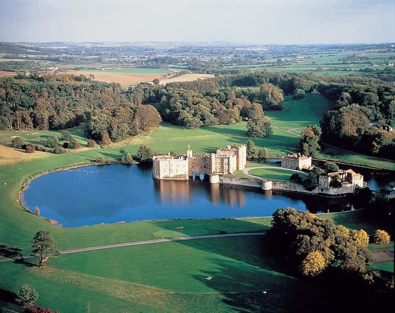 Leeds Castle, Canterbury, Dover, Greenwich & Free Snack Pack - Tour comfort, guide style, and the “day trip” reality