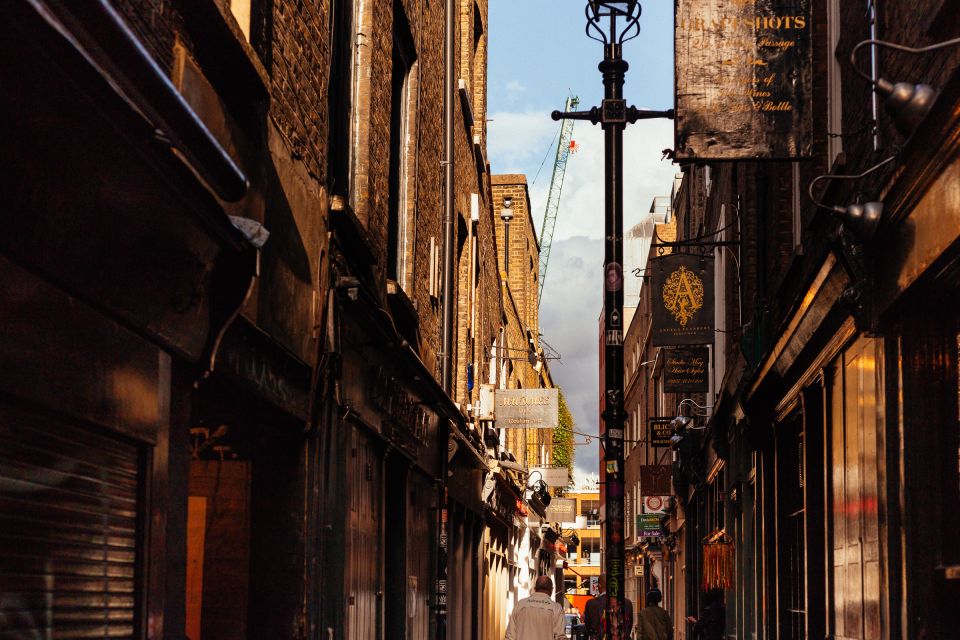 London: 2.5-Hour Off the Beaten Track Private City Tour - Key things that make this Shoreditch tour worth it