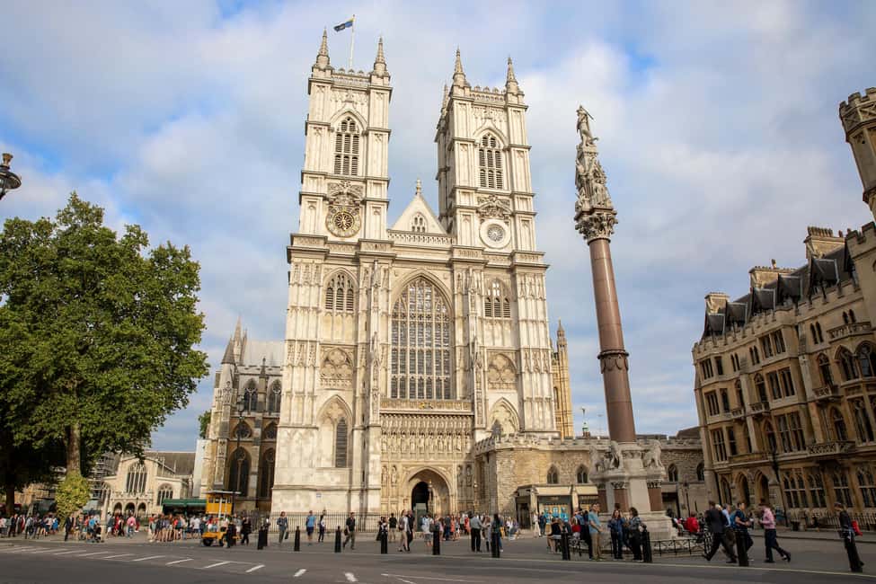 London: 3 Days of Must-See Attractions including London Eye - Day 2: Tower of London area plus the Westminster set
