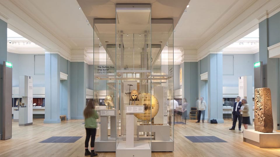 London: British Museum Guided Tour with Free Entrance Ticket - Moai, Sutton Hoo, and Stonehenge Connection: British Museum in One Breath