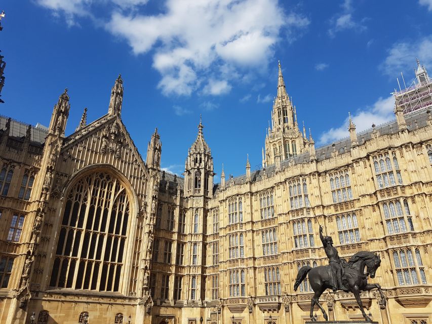 London: British Royalty Walking Tour - Key highlights at a glance