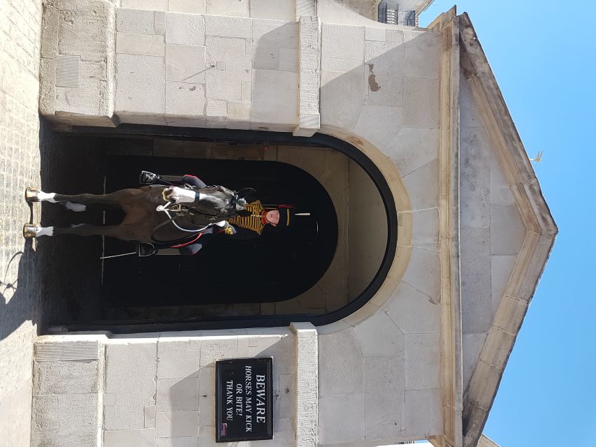 London: British Royalty Walking Tour - Green Park and the royal prelude: where the story starts before Buckingham