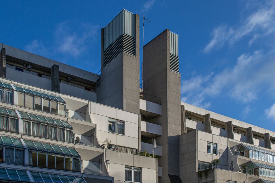 London: Brutalist Architecture & History Walking Tour - A quick reality check: what you won’t see