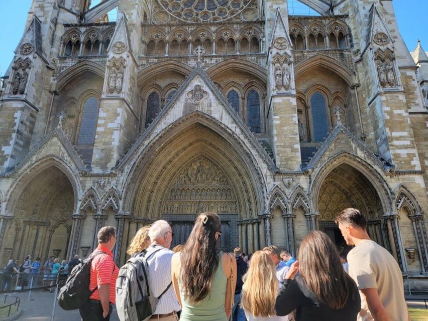 London: Buckingham, Big Ben & Westminster Abbey Tour - Changing of the Guard: Buckingham Palace Days vs Horse Guards Alternatives