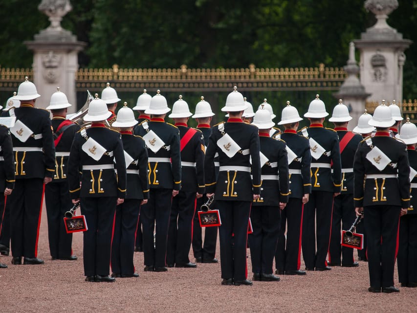 London: Buckingham Palace and Changing of the Guards Tour - Should You Book This Buckingham Palace and Changing of the Guards Tour?