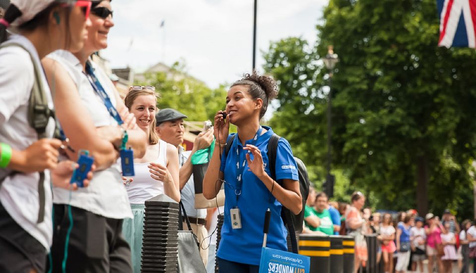 London: Buckingham Palace Entry & Changing of the Guard Tour - Royal Protocol and Precision: The Real Value Behind the “Pageantry”