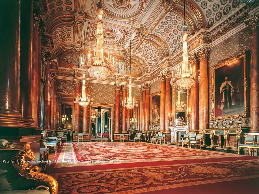 London: Buckingham Palace Entry & Changing of the Guard Tour - Group Pace, Headsets, and Palace Rules That Affect Your Comfort