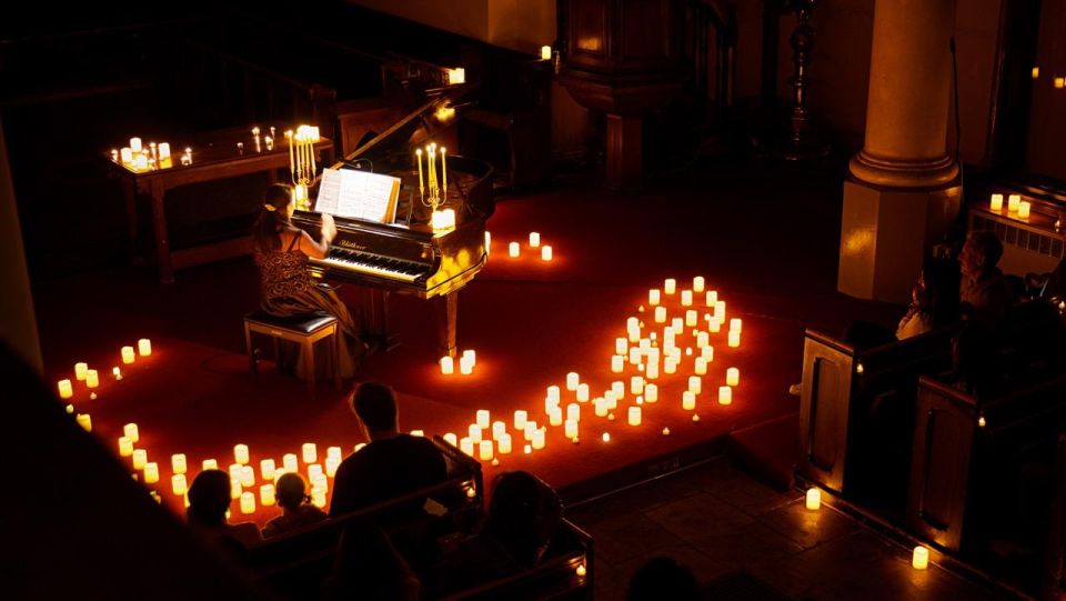London: Candlelight Concert Ticket - Prosecco plan: included drink, plus what you can buy at the bar