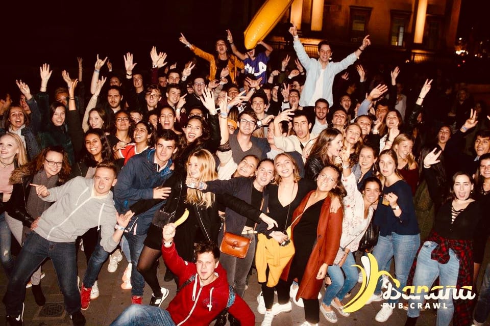 London : Central London Bar Crawl with discounts on drinks - Simmons Bar Kick-Off: Wristbands and Deal Drinks