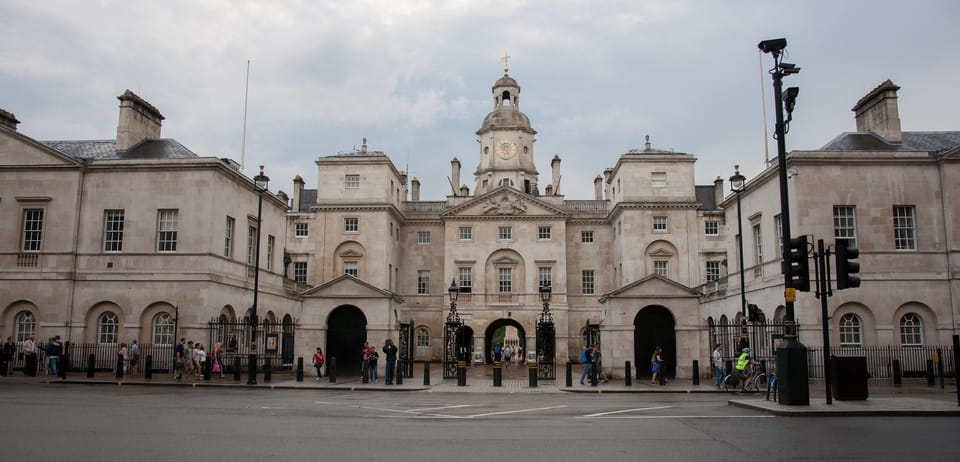 London: Changing of the Guard Guided Tour Experience - Price and pacing: is $20 good value for this 2-hour walk?