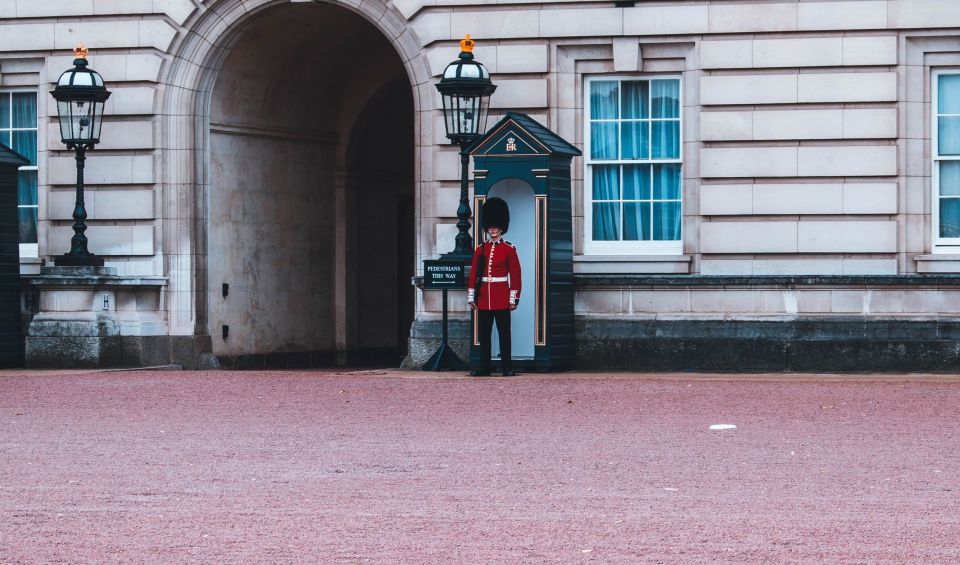 London: Changing of the Guard Private Group or Family Tour - Key takeaways before you go