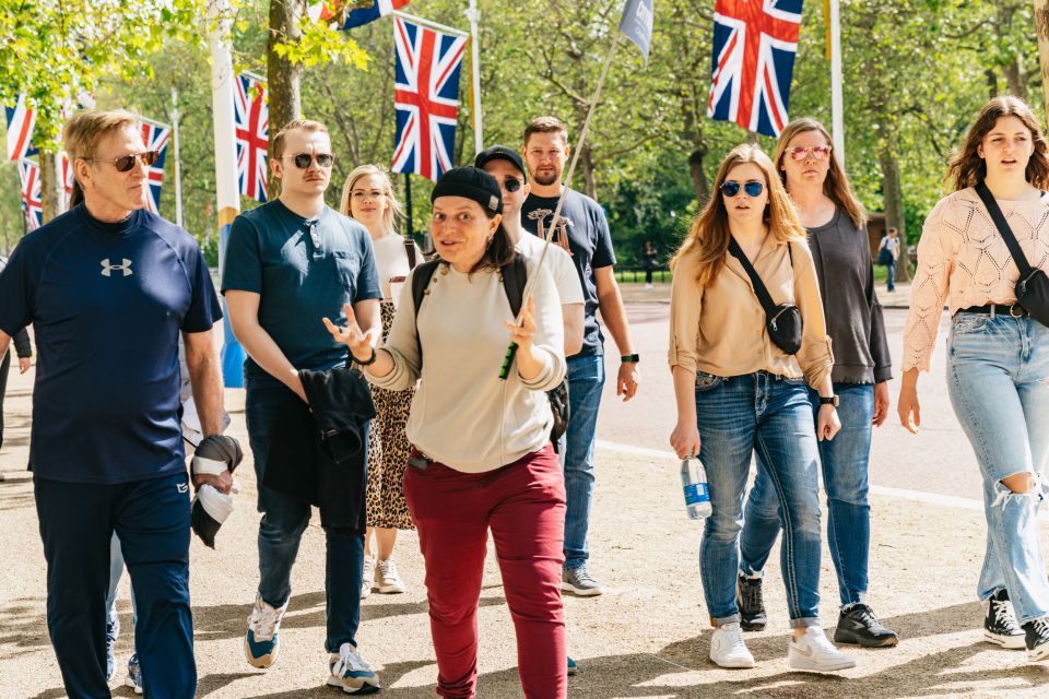 London: Changing of the Guard Tour by Buckingham Palace - Who should book (and who should skip)