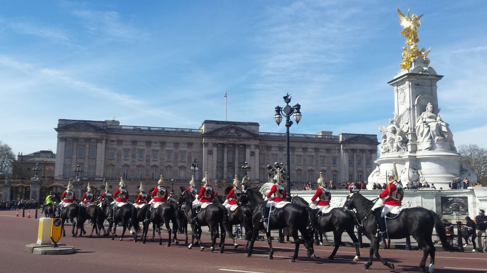 London: Changing of the Guard Walking Tour - Who This Tour Suits Best (and Who Should Skip It)