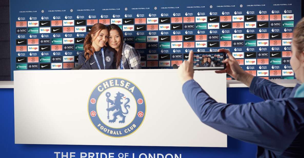 London: Chelsea Football Club Stadium and Museum Tour - Press Room and the Coach-Desk Moment