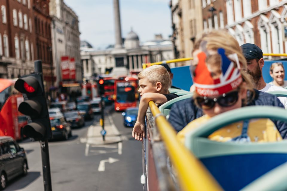 London: Children's Open Top Bus Tour - A quick tour that keeps kids focused
