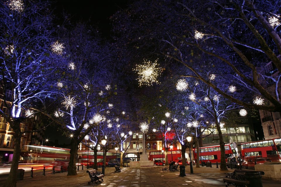 London: Christmas Lights Tour by Vintage Double-Decker Bus - Route changes happen: how to stay flexible about Regent Street and timing