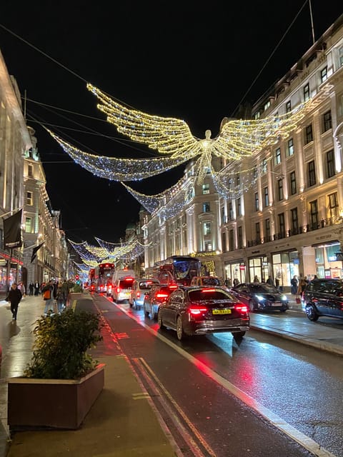 London: Christmas Lights Tour by Vintage Double-Decker Bus - Price and value: what $43 buys you in real terms