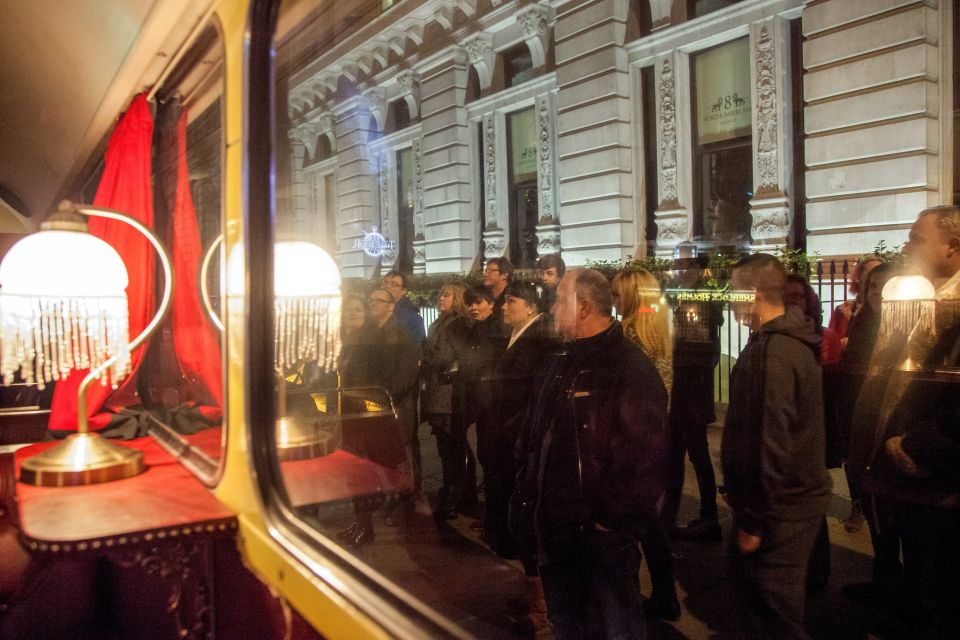 London: Comedy Horror Ghost Tour on a Bus - What you’ll see at night: West End, central London, and south of the river