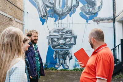 London: East End Instagrammable Street Art & Graffiti Tour - Starting at Whitechapel Gallery: get your bearings before the walls