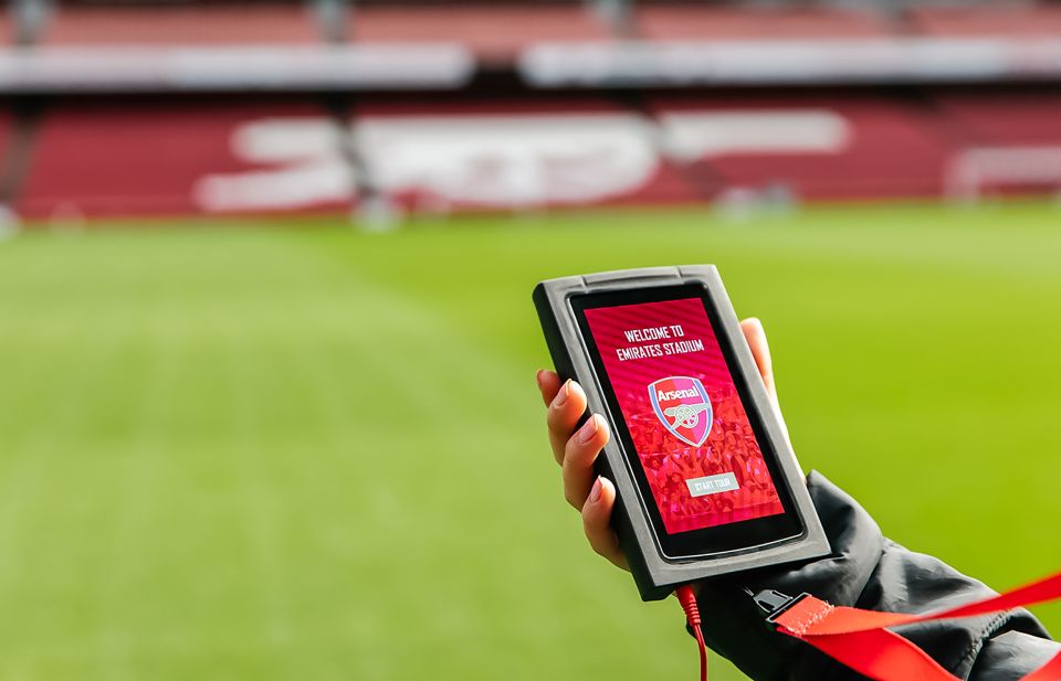 London: Emirates Stadium Entry Ticket and Audio Guide - How the audio guide and Arsenal headphones shape the experience