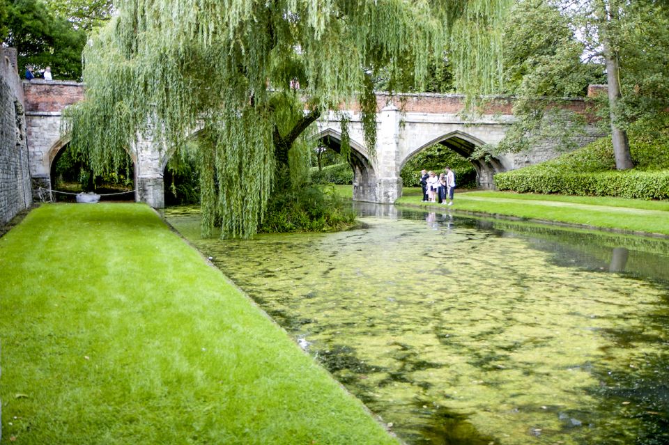 London: Entry Ticket to Eltham Palace and Gardens - Inside the Courtauld mansion: Art Deco meets medieval palace