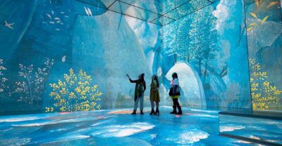 London: Entry Ticket to Frameless Immersive Art Experience - Four galleries, 42 famous names: what you actually see