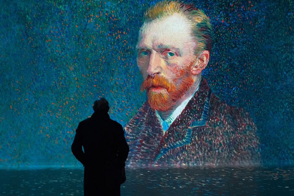 London: Entry Ticket to Frameless Immersive Art Experience - Photo spots and best viewing strategy (without turning it into a chore)