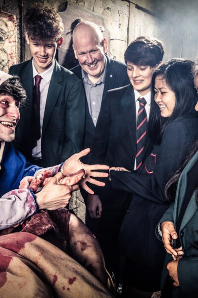 London: Entry Ticket to London Dungeon - The 14 Shows and 20 Actors: Why This Feels More Like Theatre Than a Haunt