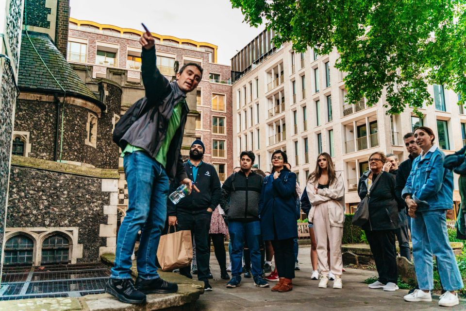 London: Ghastly Ghosts 2-Hour Walking Tour - Should you book Ghastly Ghosts for tonight?