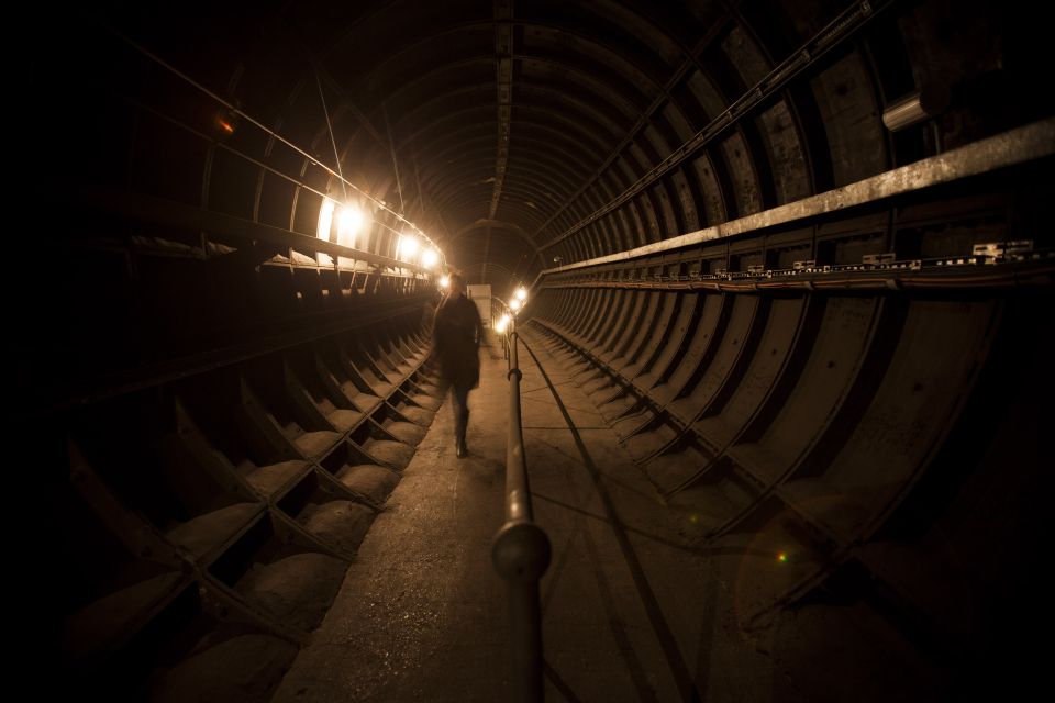 London: Guided Tour of Hidden Tube Station at Charing Cross - Key moments that make this tour worth your time