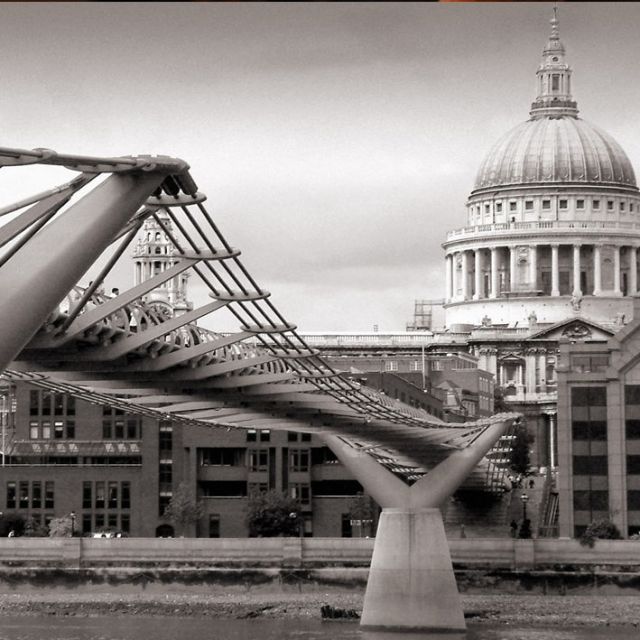 London: Harry Potter 3-Hour Private Walking Tour - Price and group size: when $337 per group feels fair