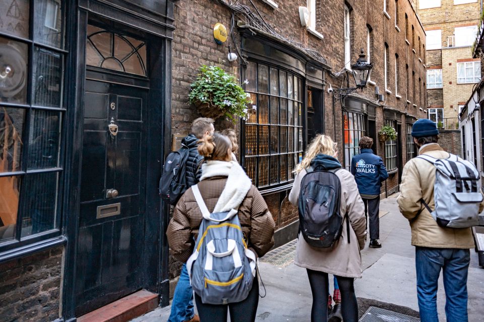 London: Harry Potter Movie Locations Magical Guided Tour - Trafalgar Square to the National Gallery: where the walk starts