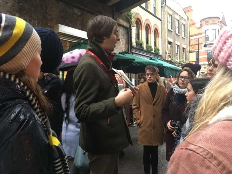 London: Harry Potter Small Group Walking Tour - Guide quality: the biggest factor in whether you love it