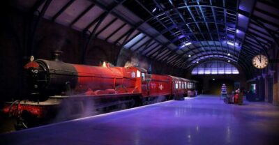 London: Harry Potter Studio Tour and Oxford Day Trip - Getting Started: Gloucester Road and the Coach Flow