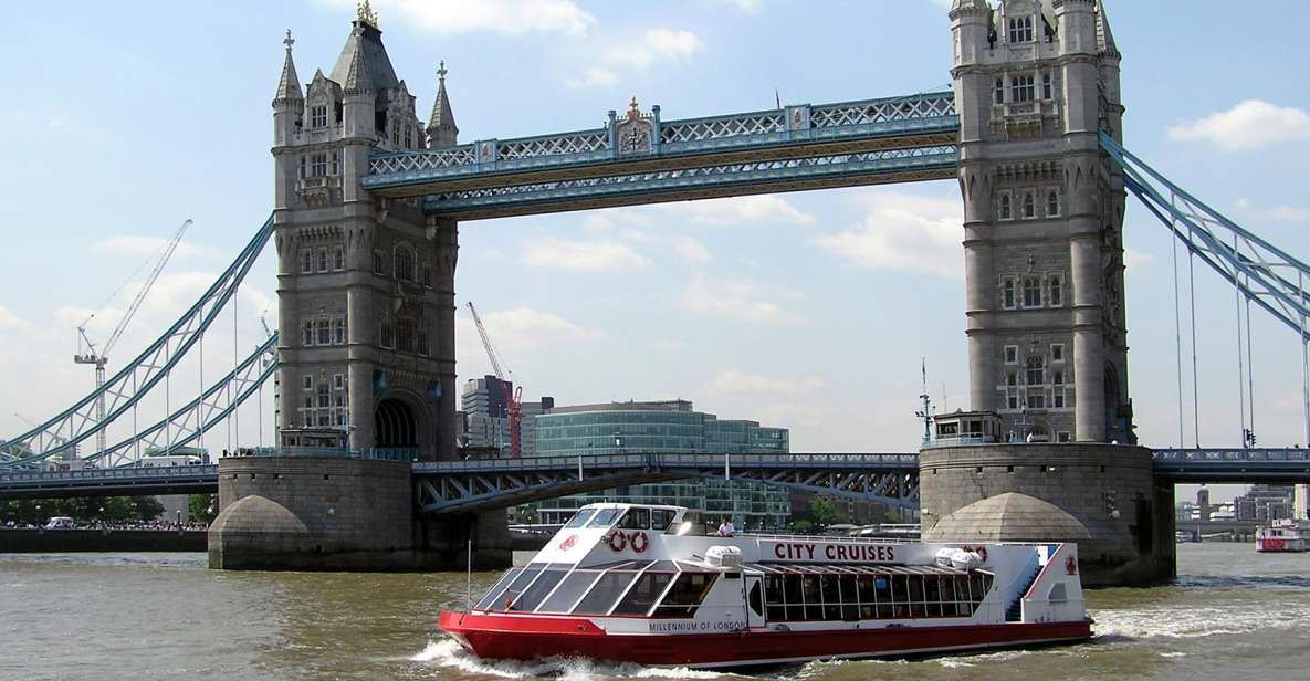 London: Harry Potter Walking Tour and River Thames Cruise - Platform 9 ¾ at King’s Cross: the best place to start